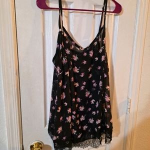 Torrid sheer floral tank top with lace